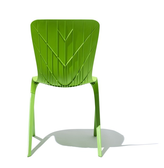 Дизайнерская мебель: пластиковые стулья Skin