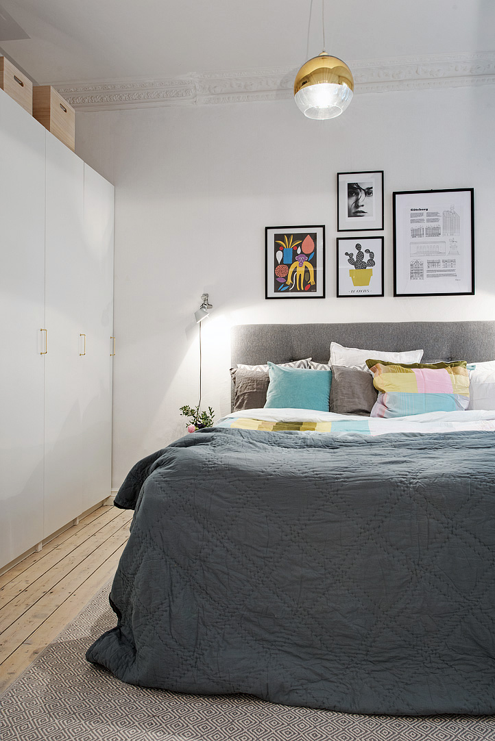 Дизайн белой спальни в скандинавском стиле, фото