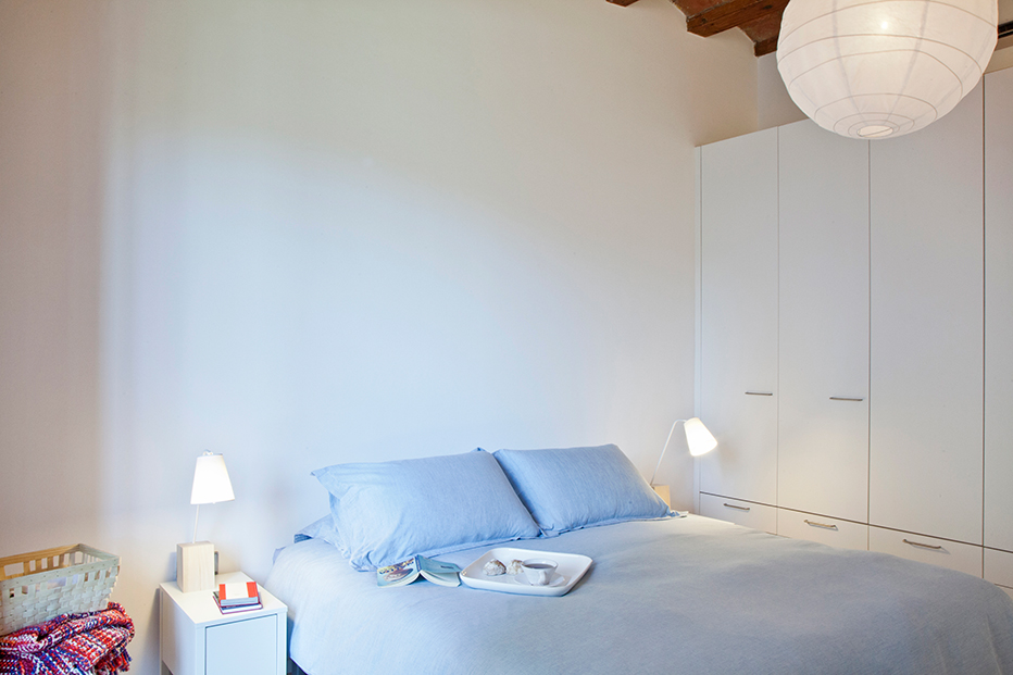 Спальня в квартире в Барселоне, фото