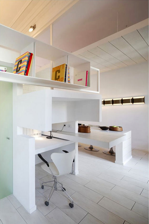 Дизайн домашнего кабинета белого цвета фото