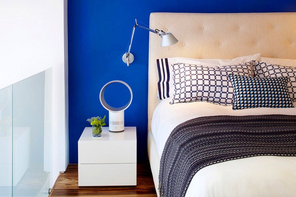 Спальня в синих оттенках, фото