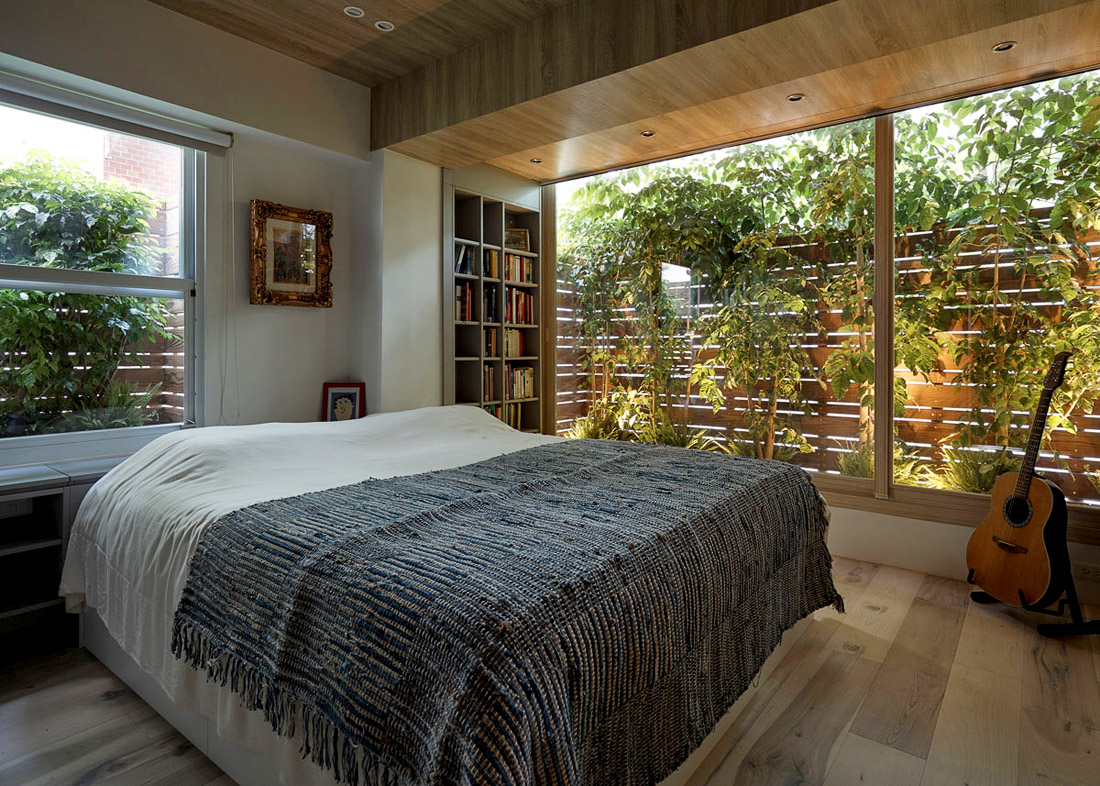 Спальня с панорамными окнами, фото