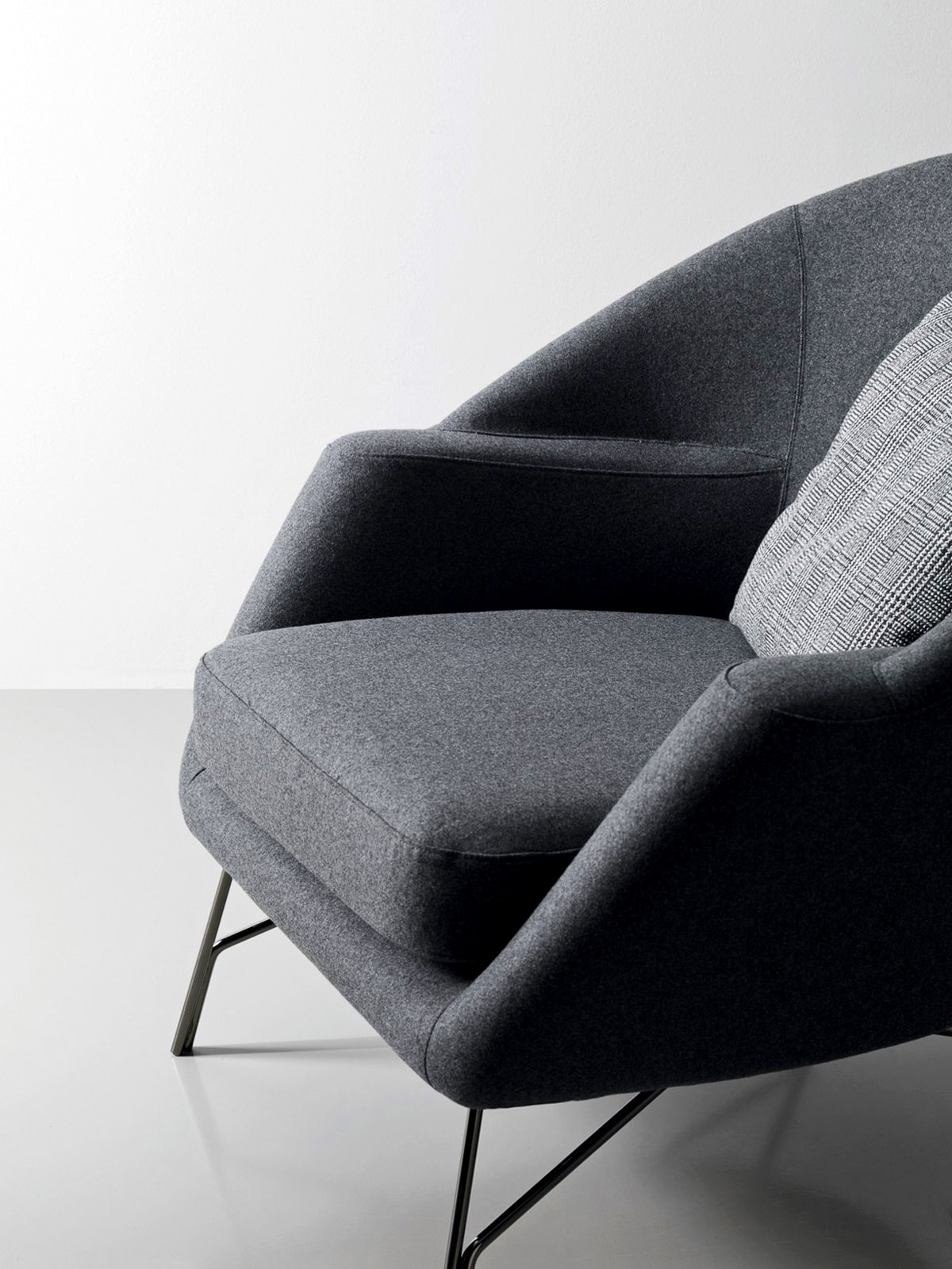 Chillout - кресло для отдыха в стиле модерн, фото