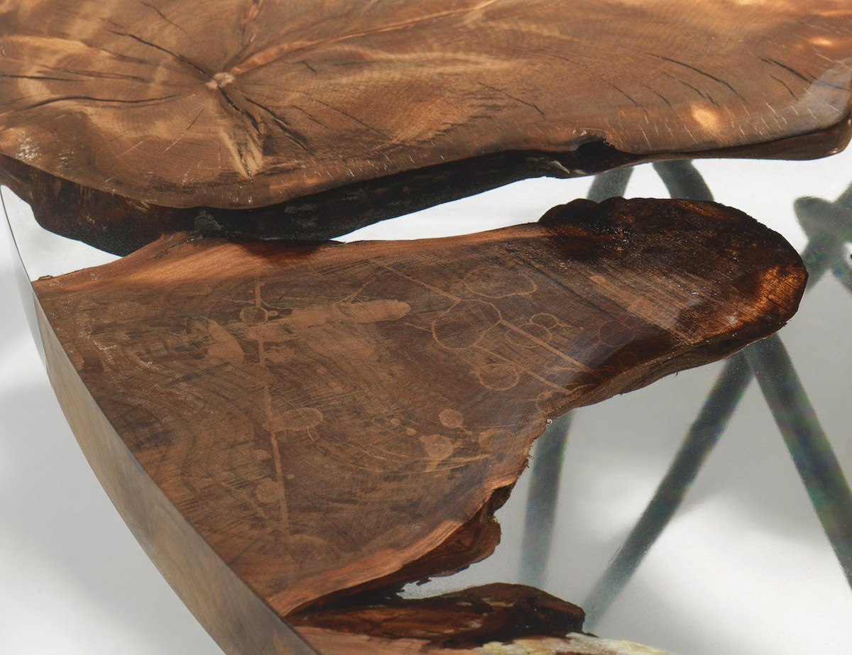 Дизайнерский стол с уникальной деревянной столешницей, фото