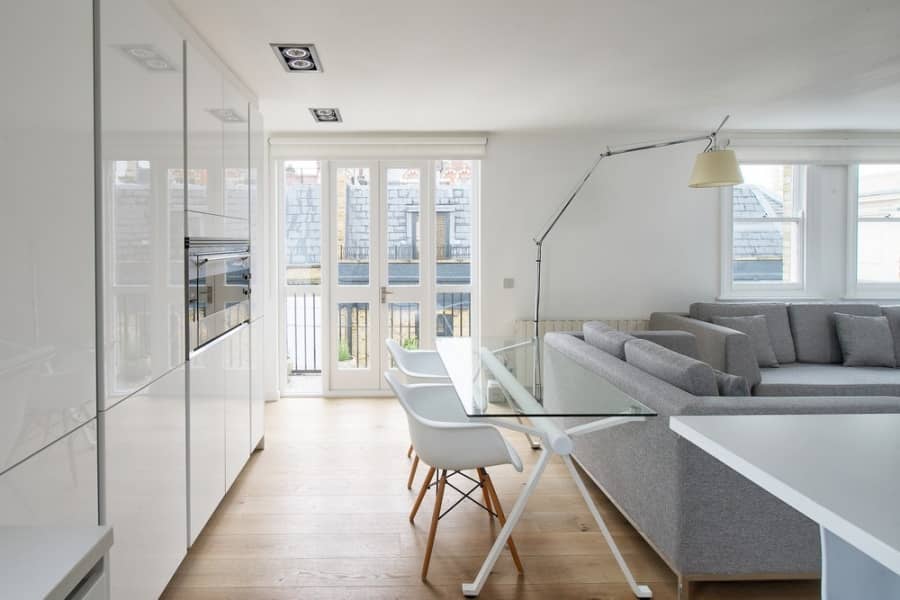 Квартира в Фулхеме: просторный опенспейс от Dom Arquitectura, фото